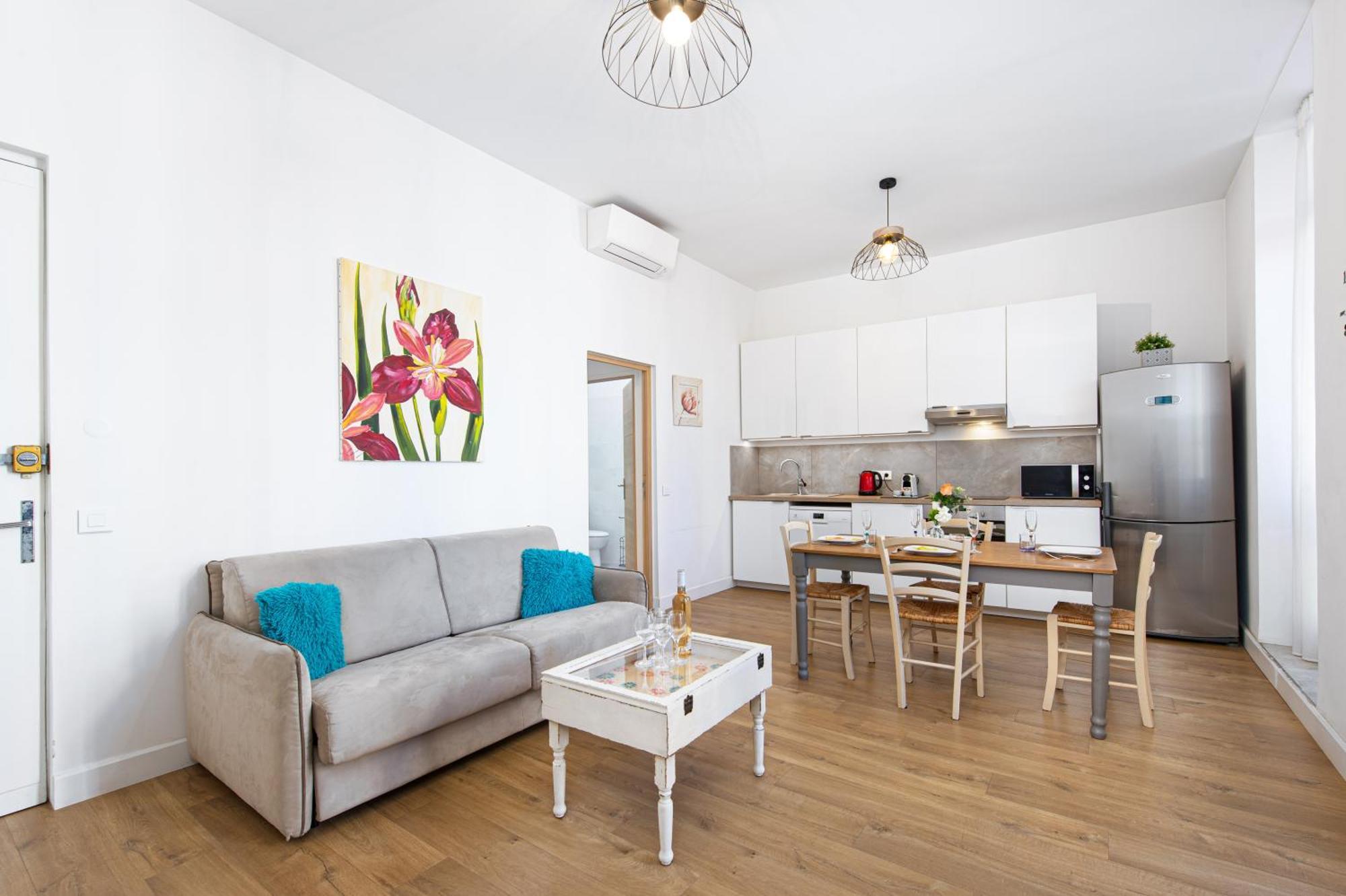 Barel - Cosy 2 Pieces En Plein Coeur De Menton Apartment ภายนอก รูปภาพ