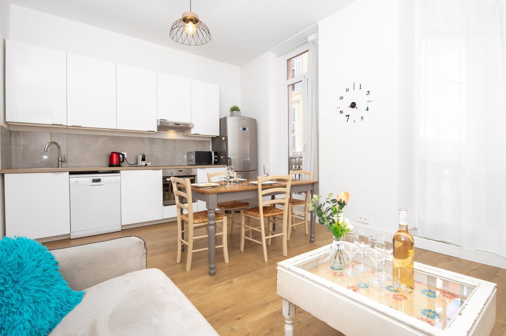 Barel - Cosy 2 Pieces En Plein Coeur De Menton Apartment ภายนอก รูปภาพ