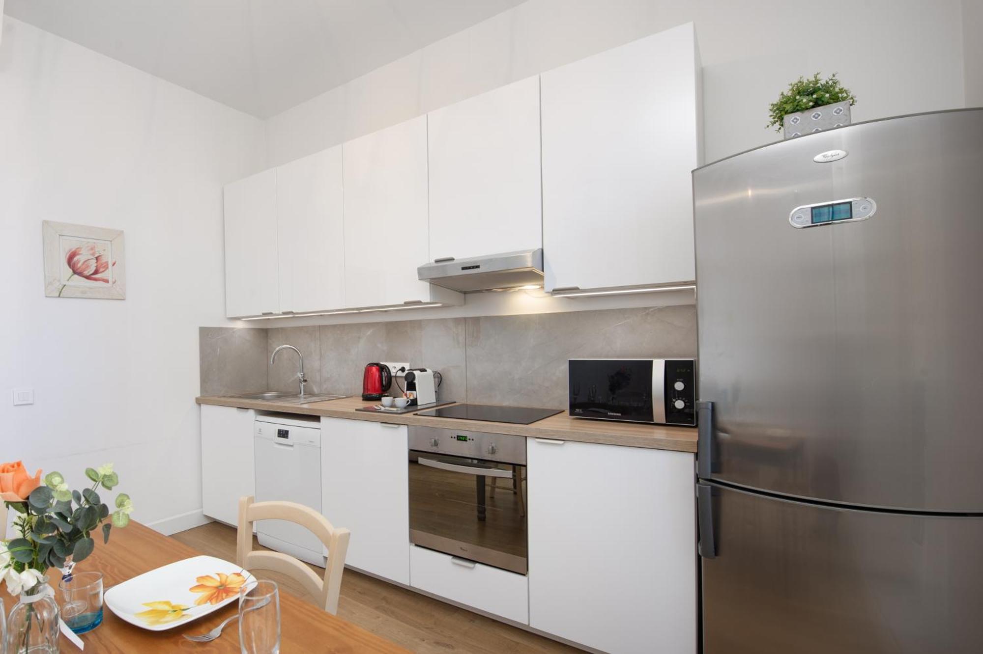 Barel - Cosy 2 Pieces En Plein Coeur De Menton Apartment ภายนอก รูปภาพ